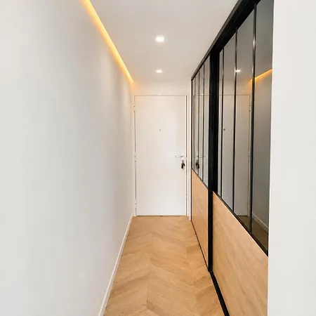 Magnifique 3 Pieces 80m2 Avec Pisicine Apartmán *