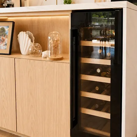 Magnifique 3 Pieces 80m2 Avec Pisicine Apartmán *